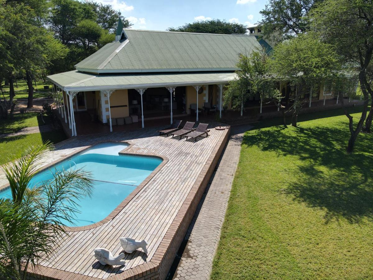 Ngangane Lodge & Reserve Франсистаун Екстериор снимка