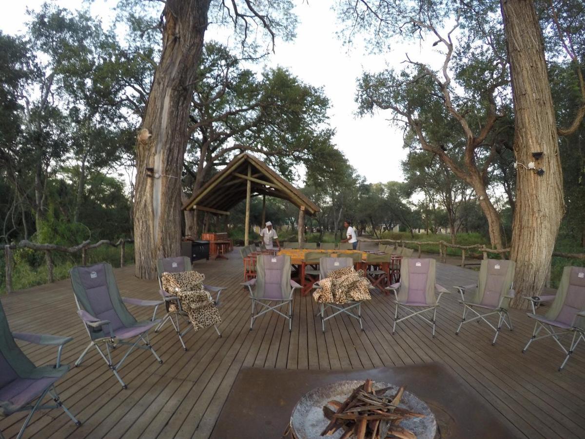 Ngangane Lodge & Reserve Франсистаун Екстериор снимка
